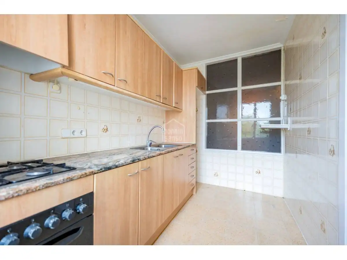 Cuina de Apartament en venda en Maó - Mahón amb Jardí privat i Terrassa