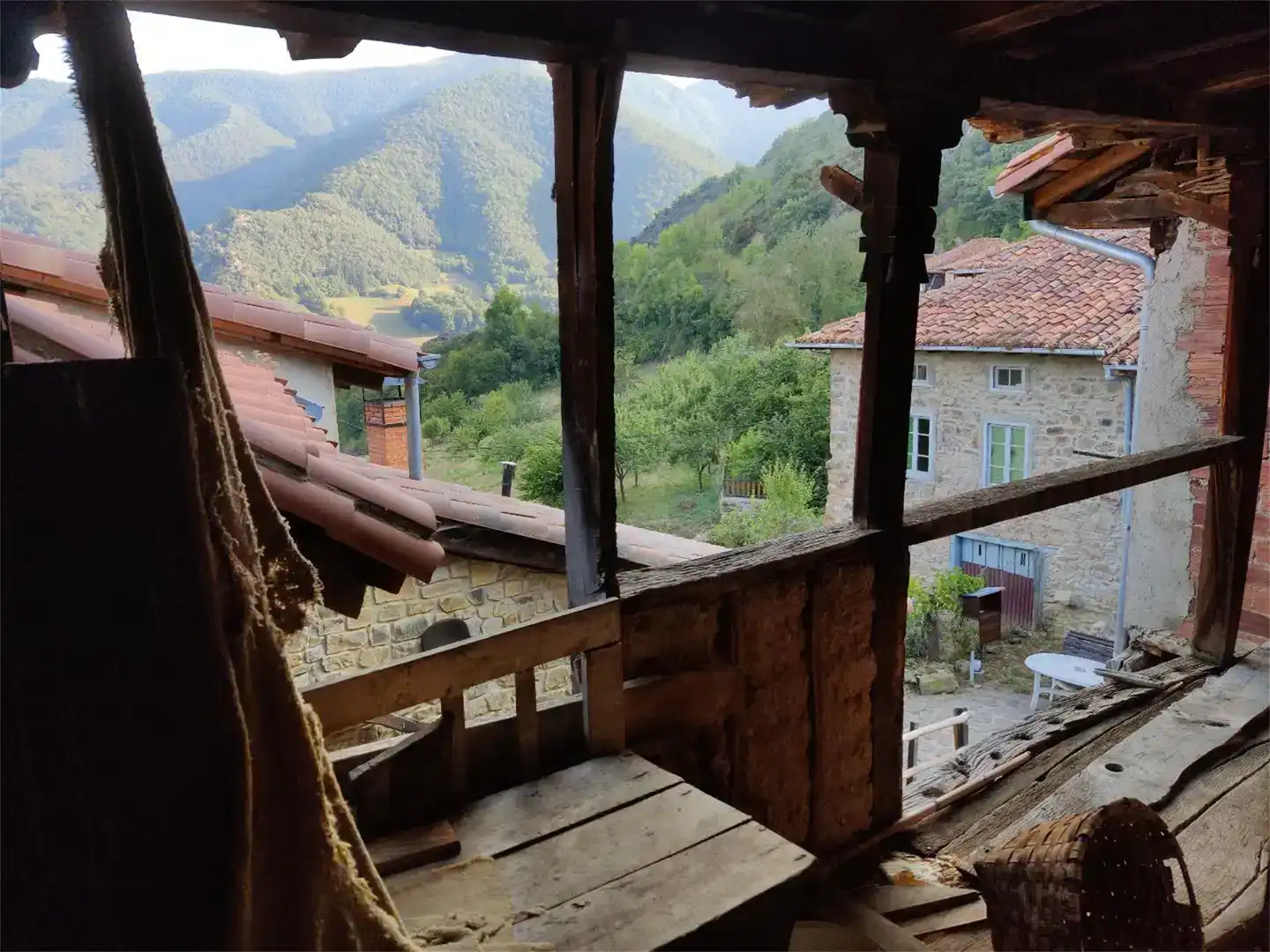 Terrassa de Pis en venda en Vega de Liébana amb Traster