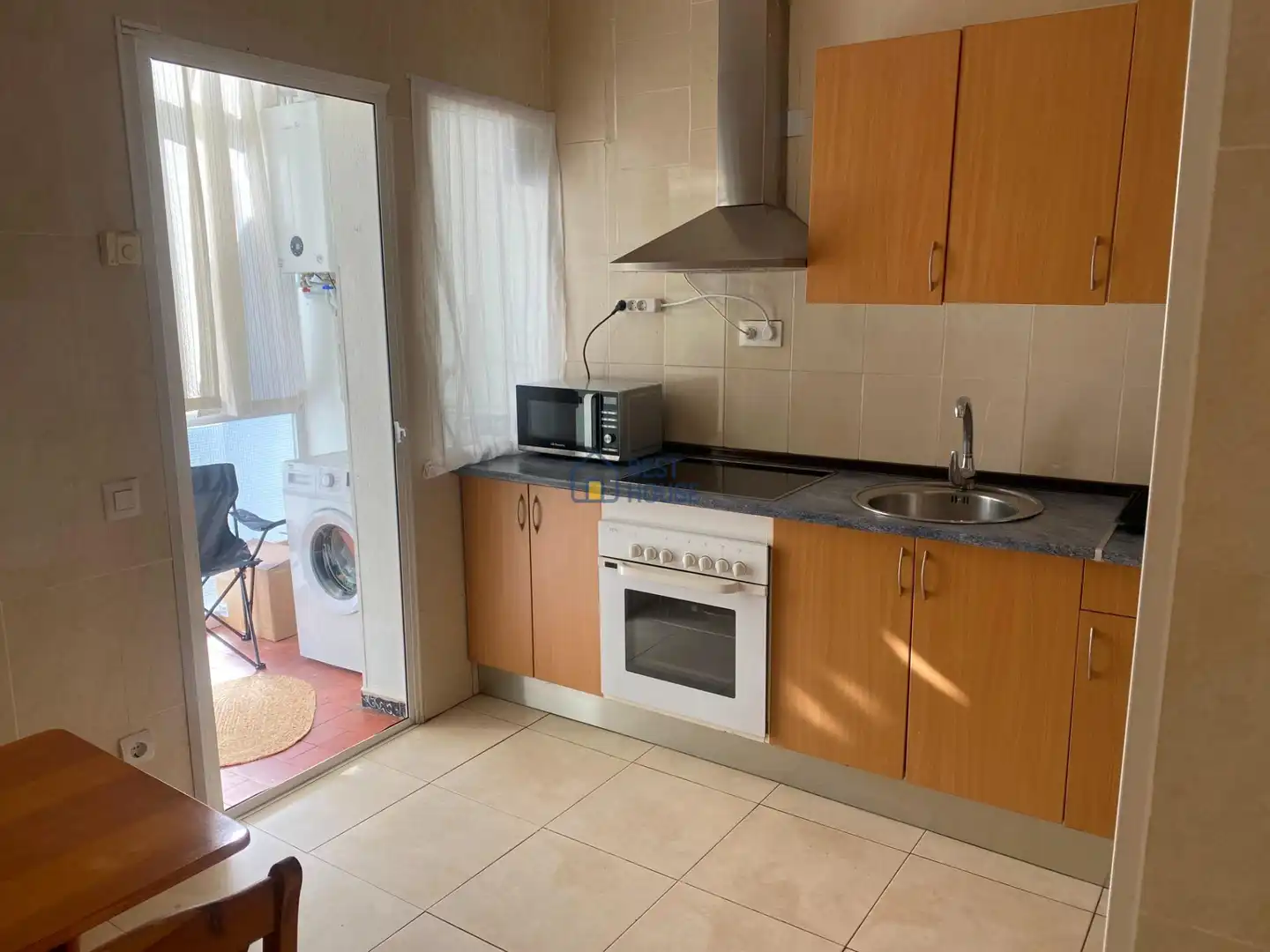 Cocina de Piso de alquiler en León Capital  con Calefacción y Amueblado