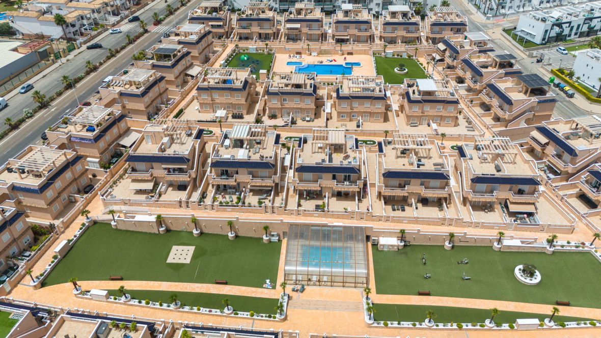 Vista exterior de Dúplex en venda en Torrevieja amb Aire condicionat, Calefacció i Terrassa