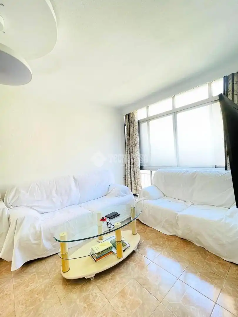 Living room of Flat for sale in Fuengirola  with Furnished