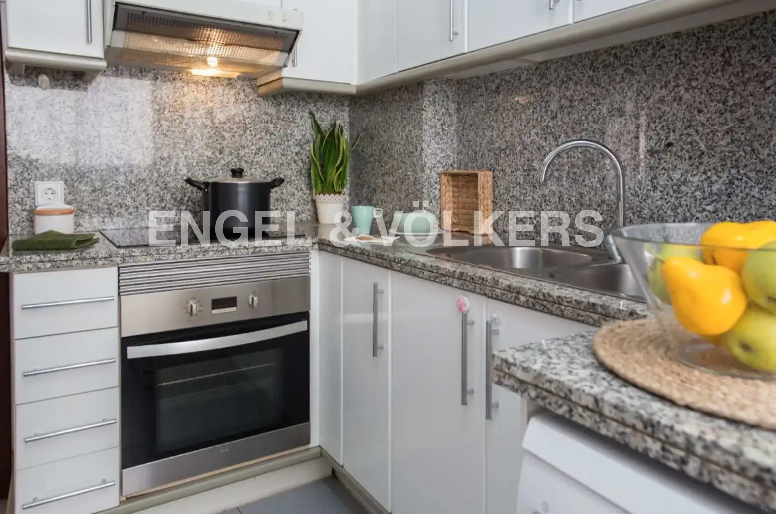 Cocina de Piso de alquiler en Barcelona con Aire acondicionado, Calefacción y Parquet