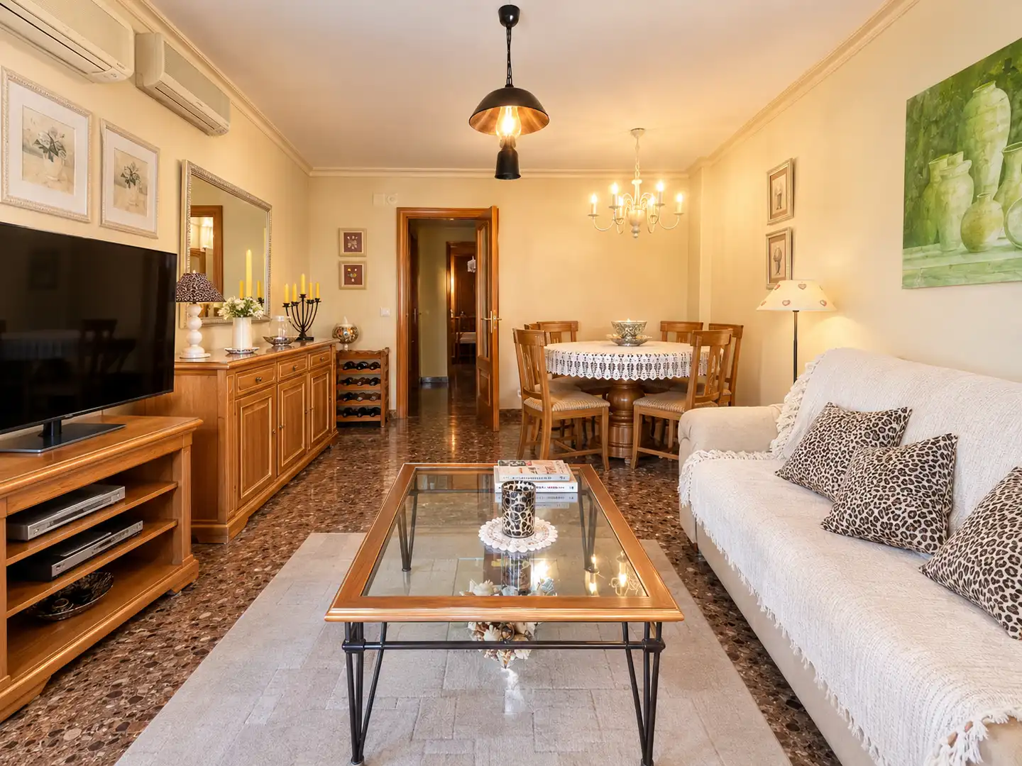 Piso con terraza en venta en Carrer Astúries, imagen 6