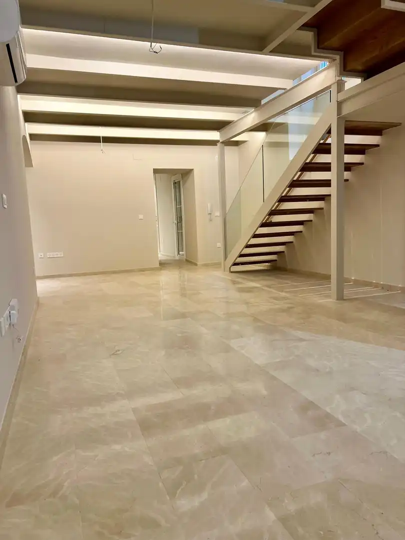 Dúplex de alquiler en Granada con Aire acondicionado y Alarma
