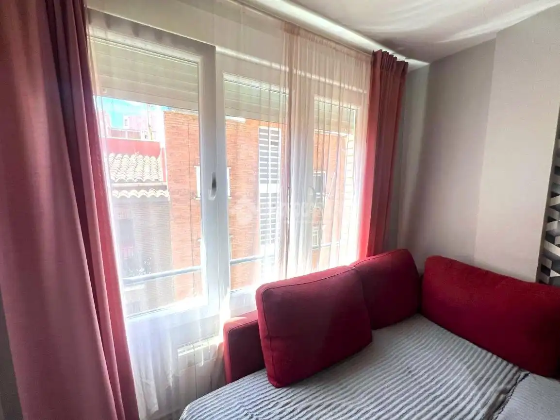 Bedroom of Flat for sale in Zaragoza  with Air Conditioner, Heating and Terrace