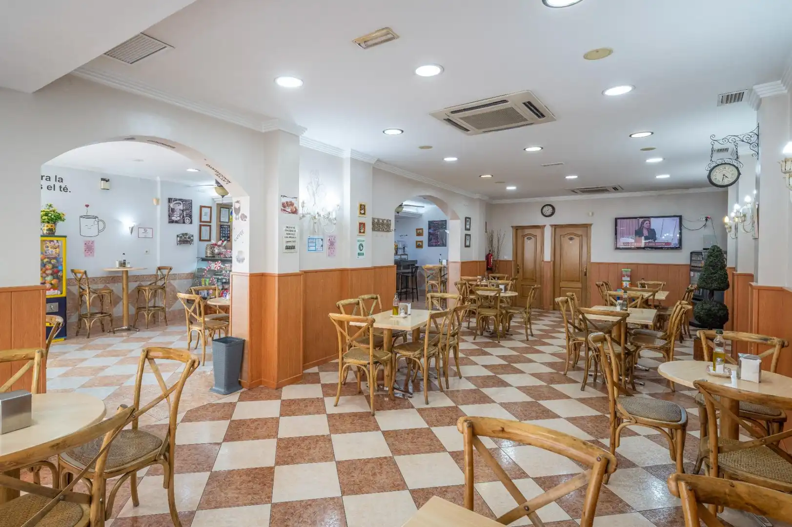 Business premises for sale in de Jueves, imagen 27