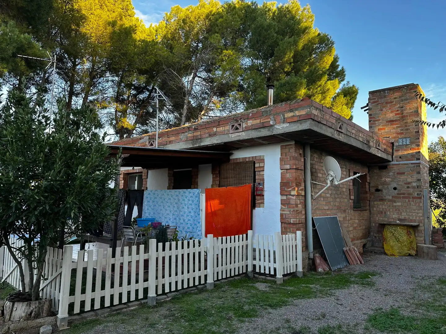 Vista exterior de Finca rústica en venta en Montoliu de Lleida con Calefacción, Jardín privado y Internet