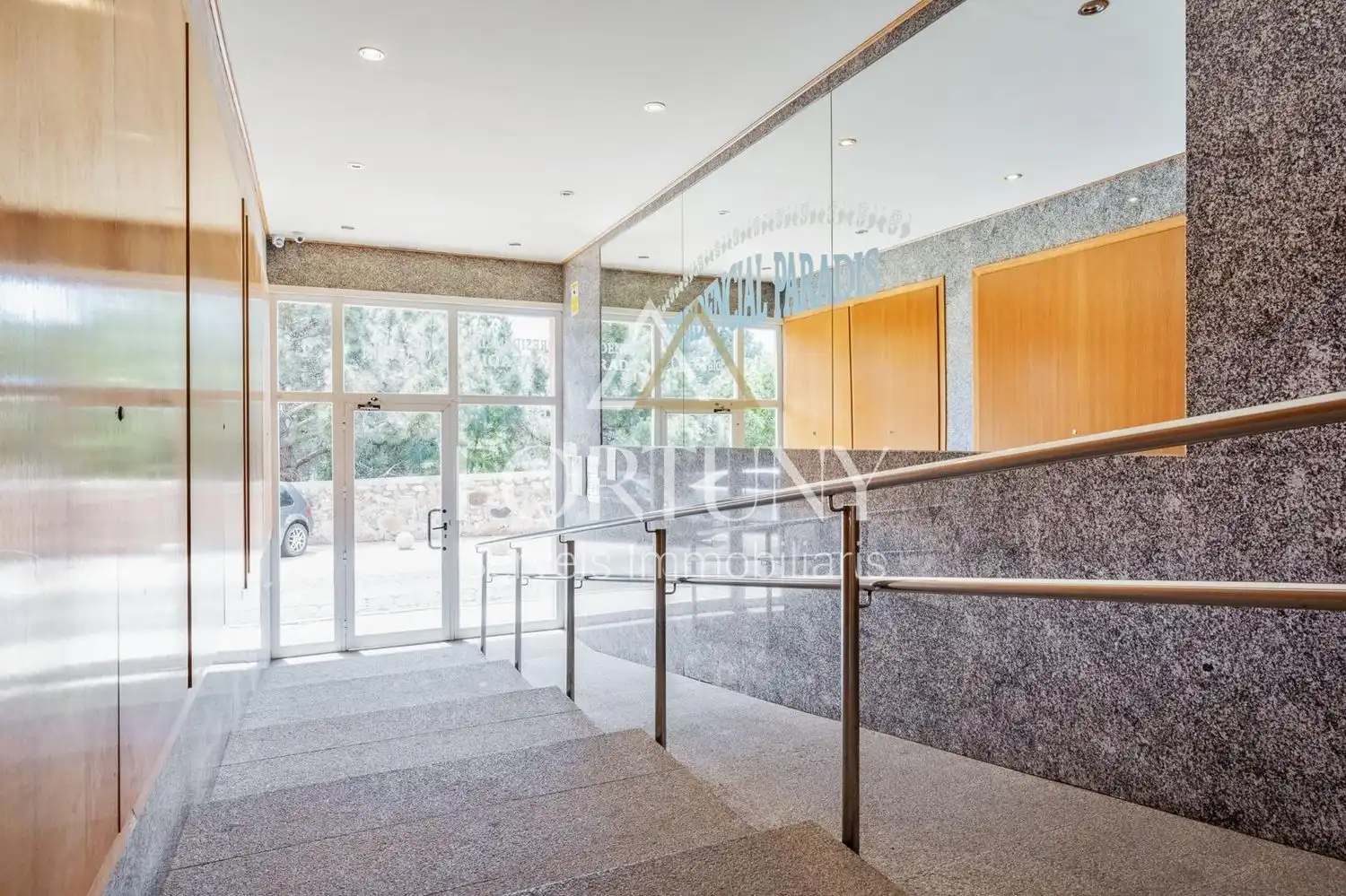 Piso con terraza en venta en del Corralot, imagen 2