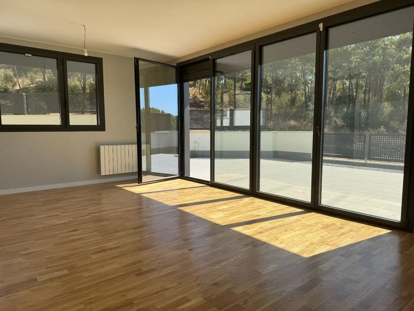Sala d'estar de Casa o xalet en venda en Teià amb Aire condicionat, Terrassa i Balcó