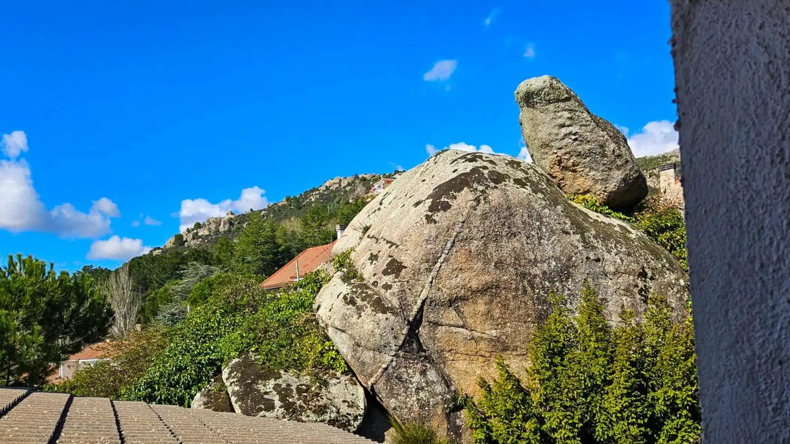 Vista exterior de Casa o chalet en venta en El Boalo - Cerceda – Mataelpino con Calefacción