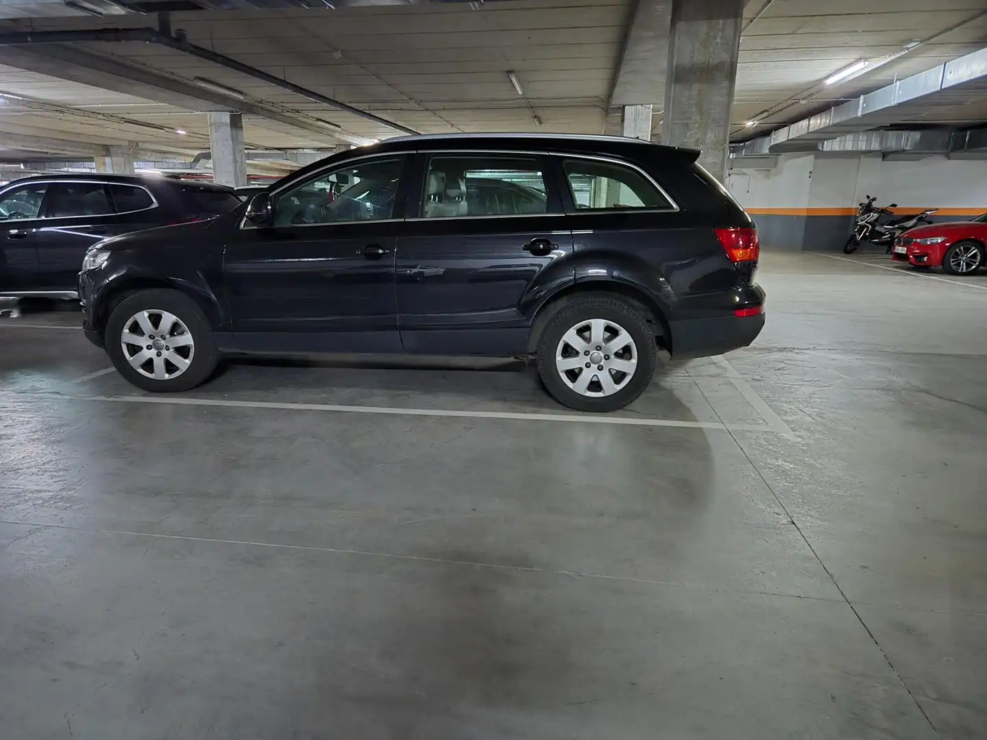Parkplatz von Garage zum Verkauf in Leioa