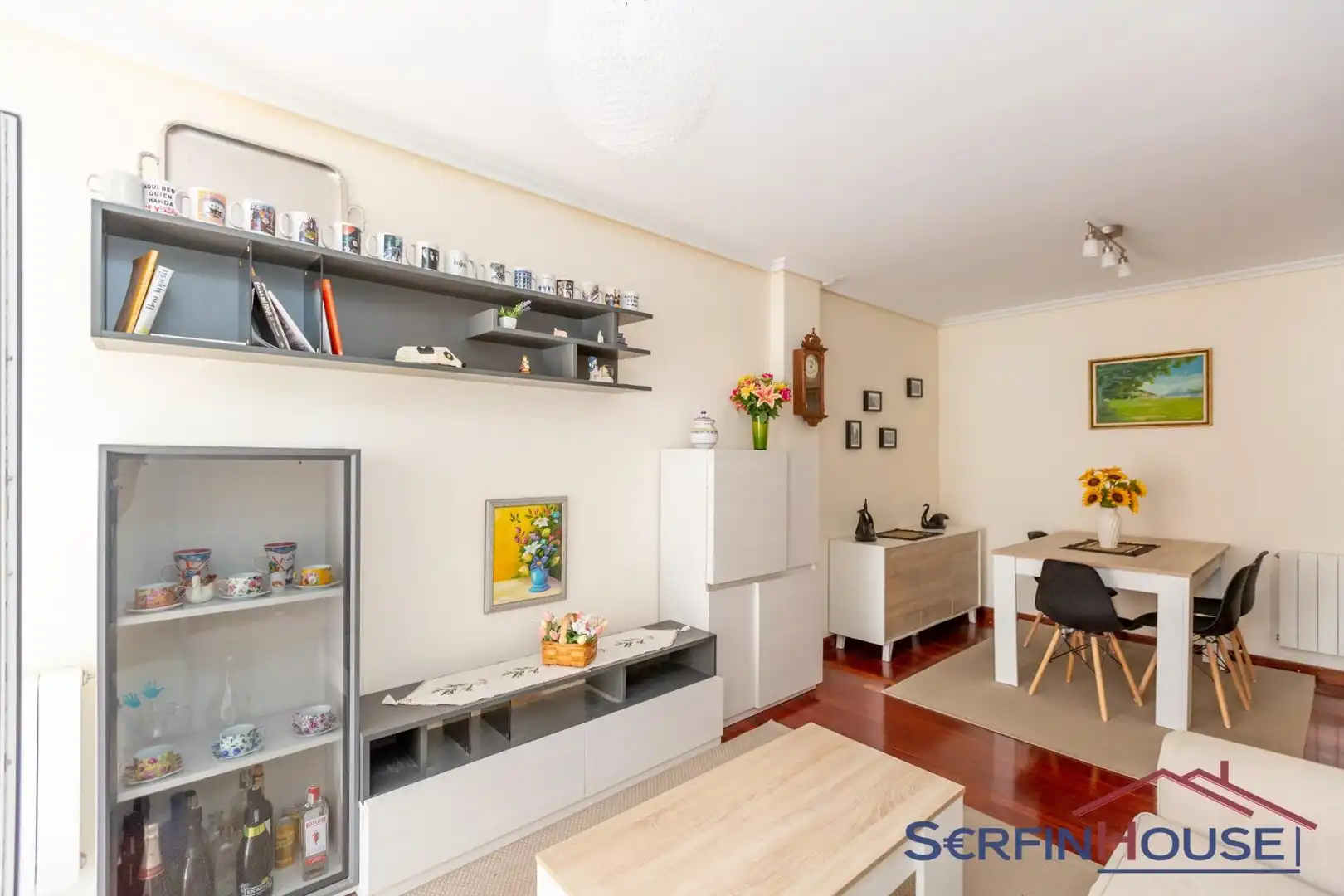 Sala de estar de Piso en venta en Santoña con Calefacción y Terraza