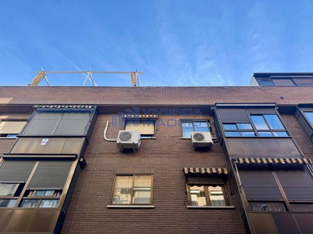 Piso en Venta en GARDENIAS en Valdeacederas