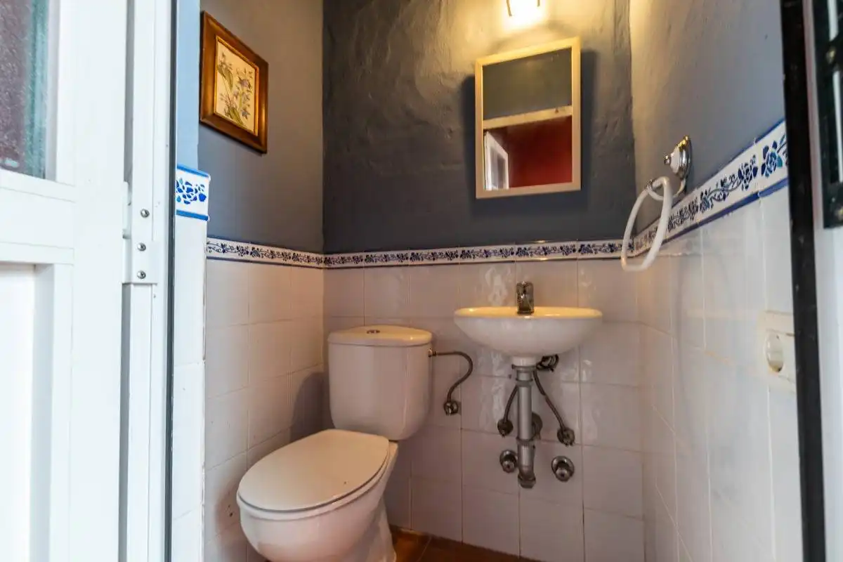 Bathroom of Houses for sale in Vega de San Mateo, Las Palmas