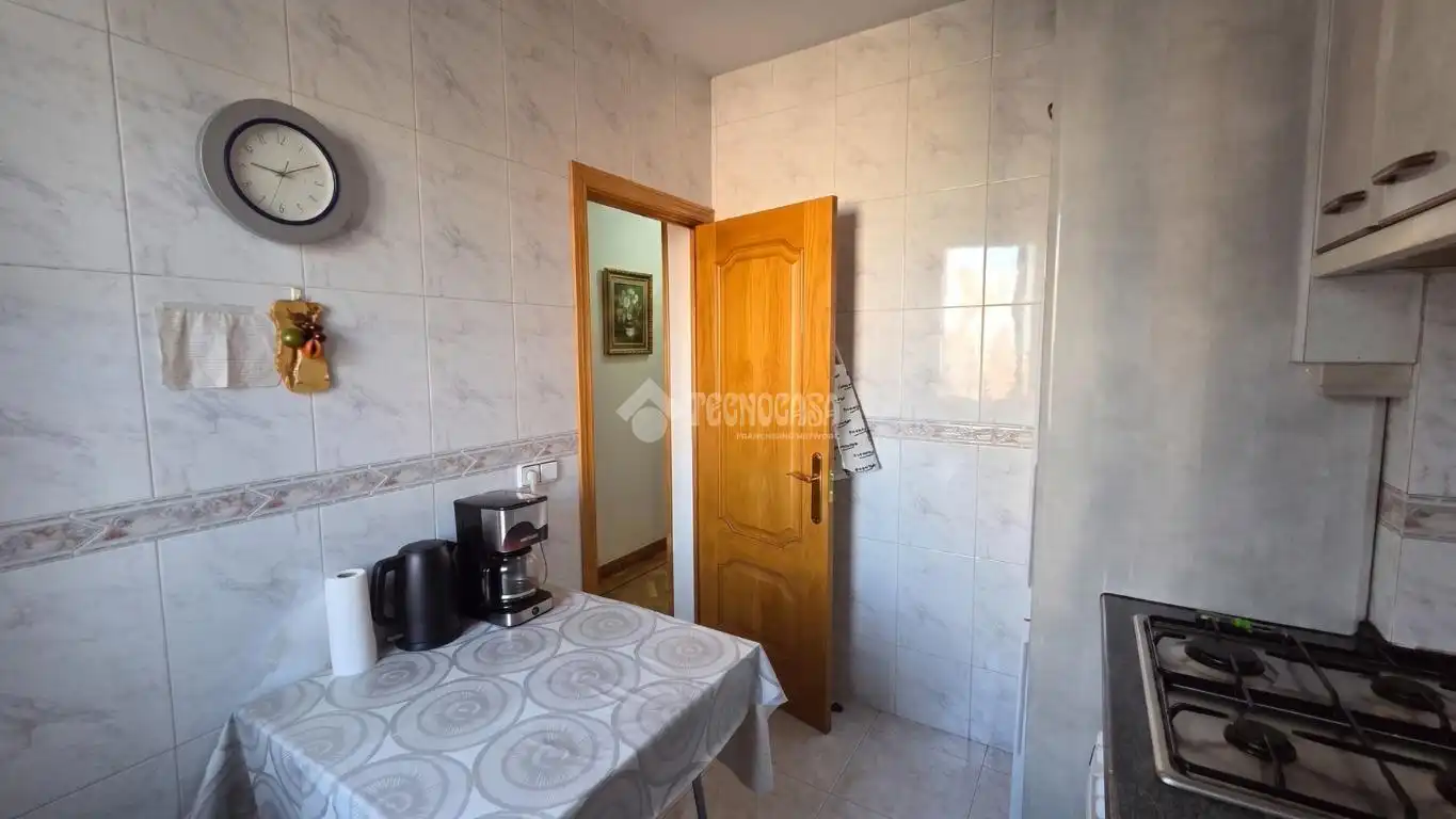 Küche von Wohnung zum Verkauf in Madrid mit Heizung und Parkett