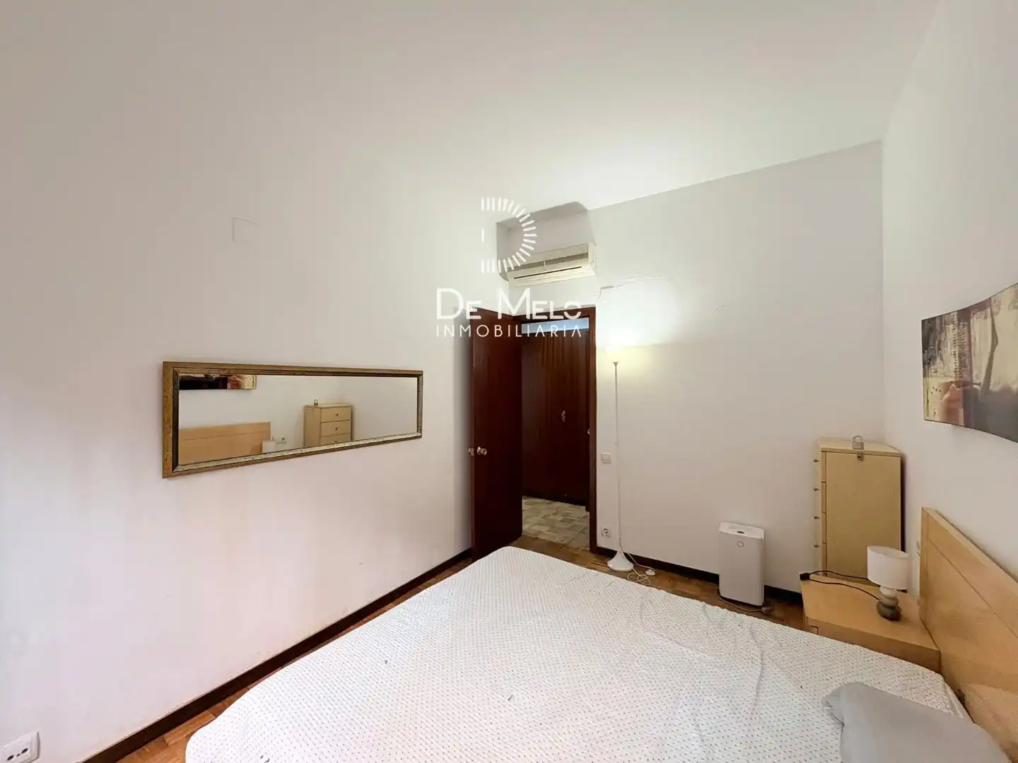 Schlafzimmer von Wohnung zum Verkauf in Barcelona mit Klimaanlage, Heizung und Parkett