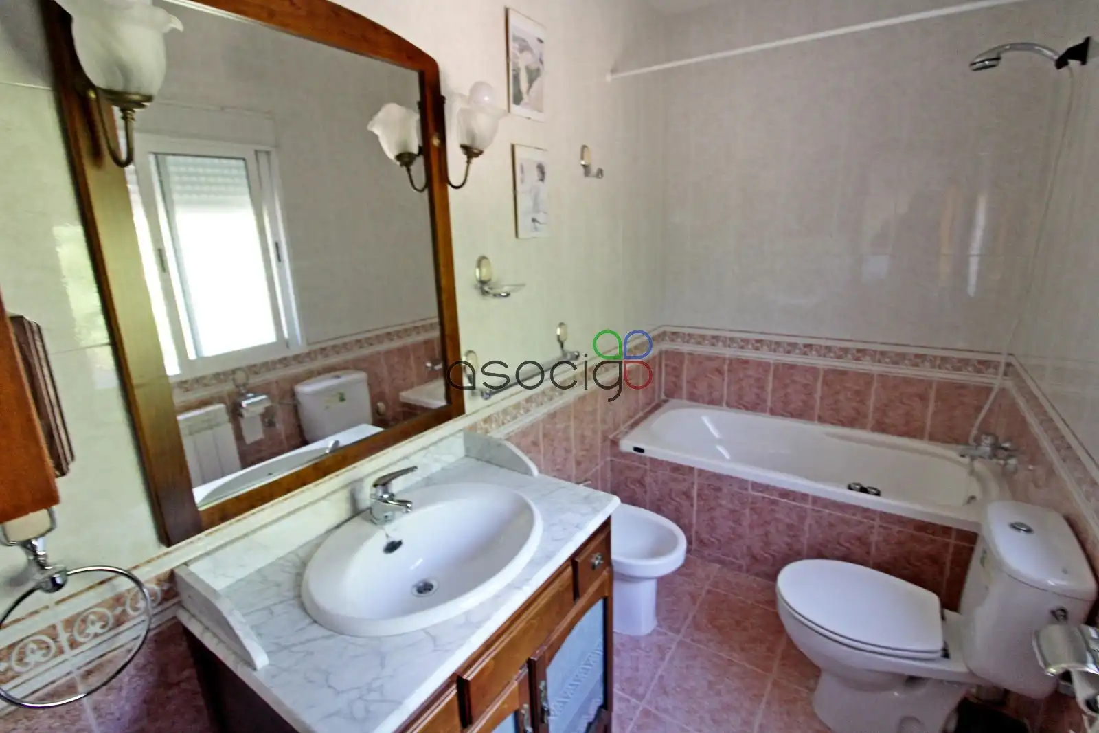 Bathroom of Houses for sale in Cabanillas del Campo  with Heating and Swimming Pool
