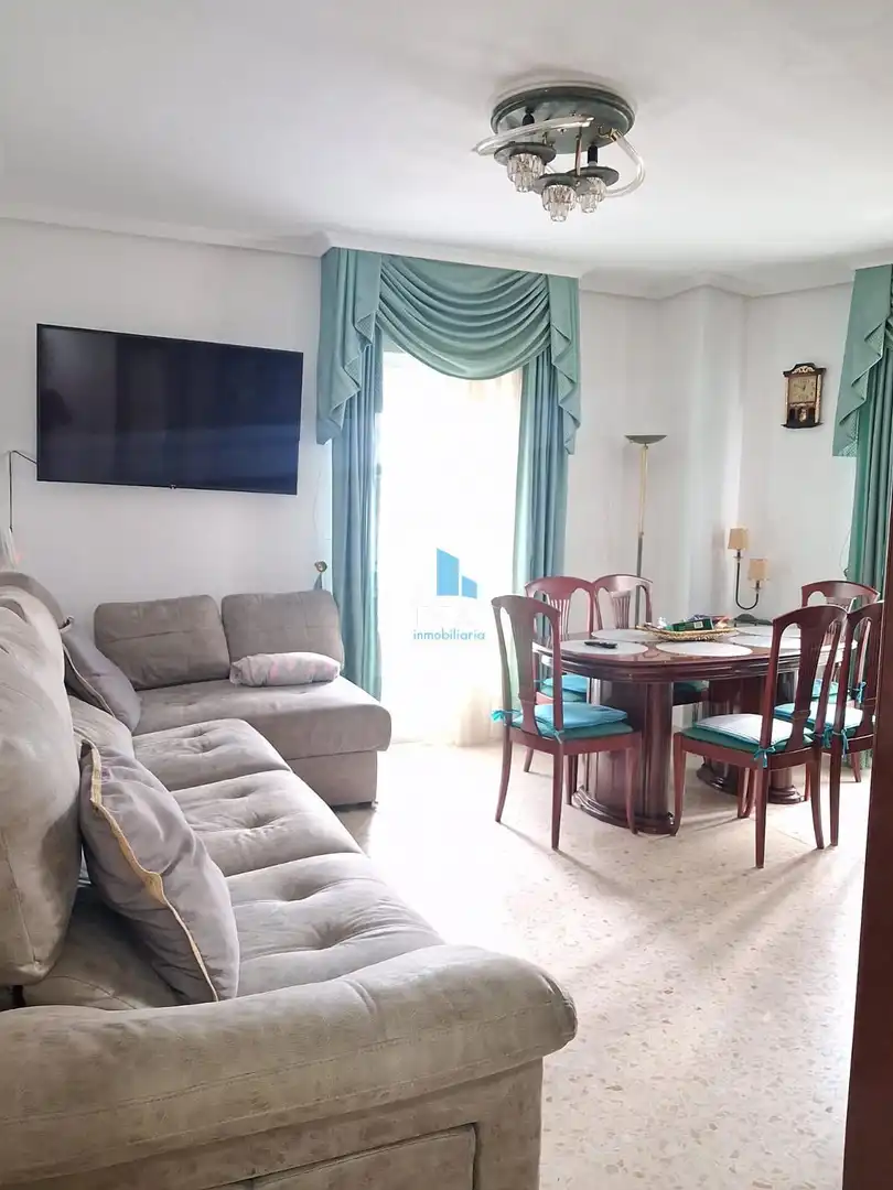 Living room of Flat for sale in Don Benito  with Air Conditioner, Heating and Furnished