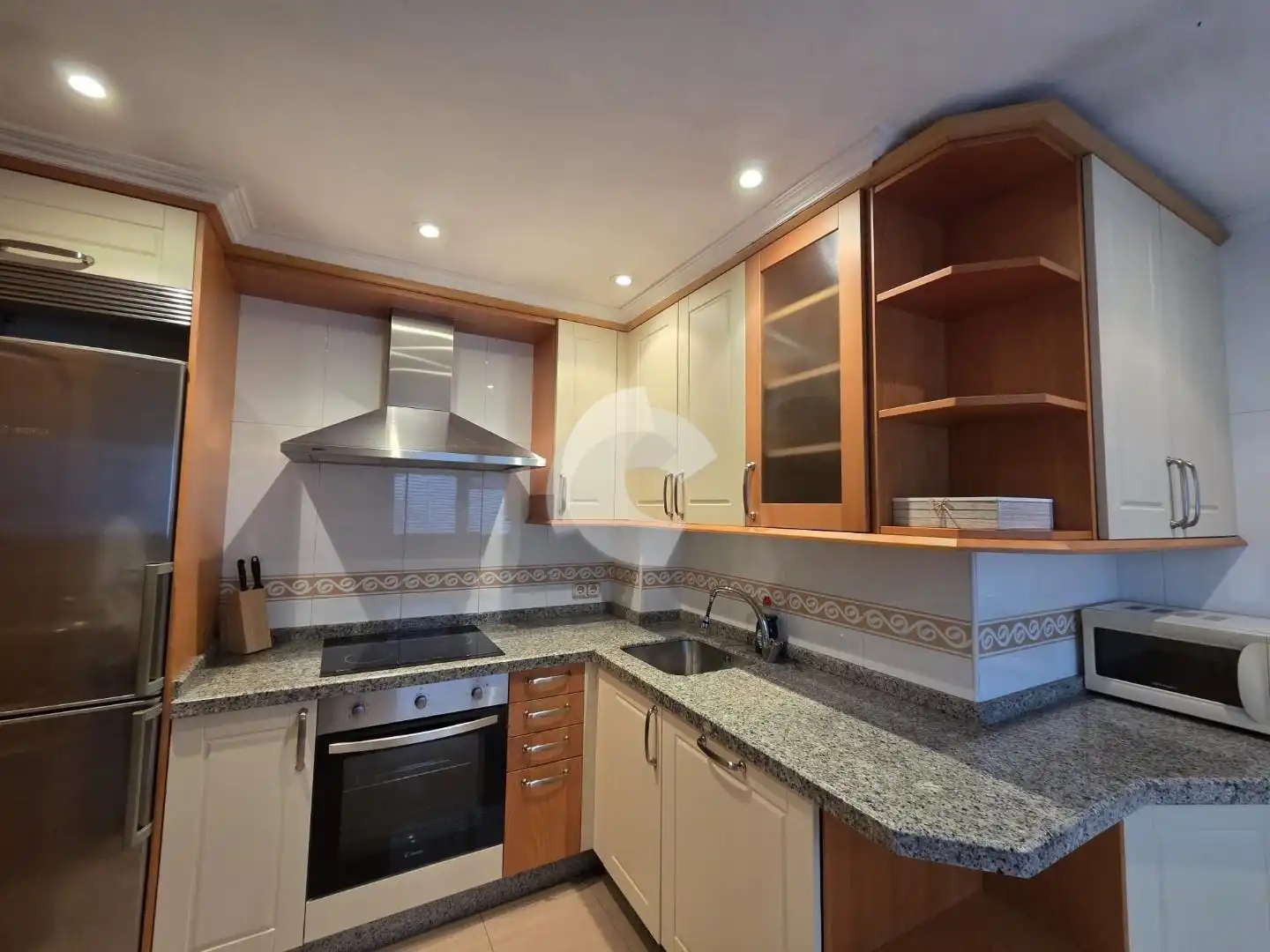 Kitchen of Flat for rent in Vigo   with Heating