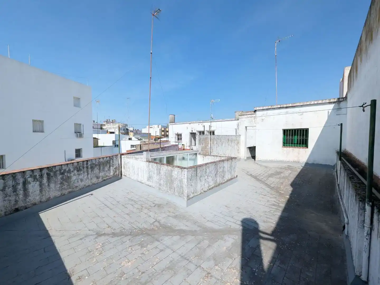 Vista exterior de Pis en venda en Jerez de la Frontera amb Balcó