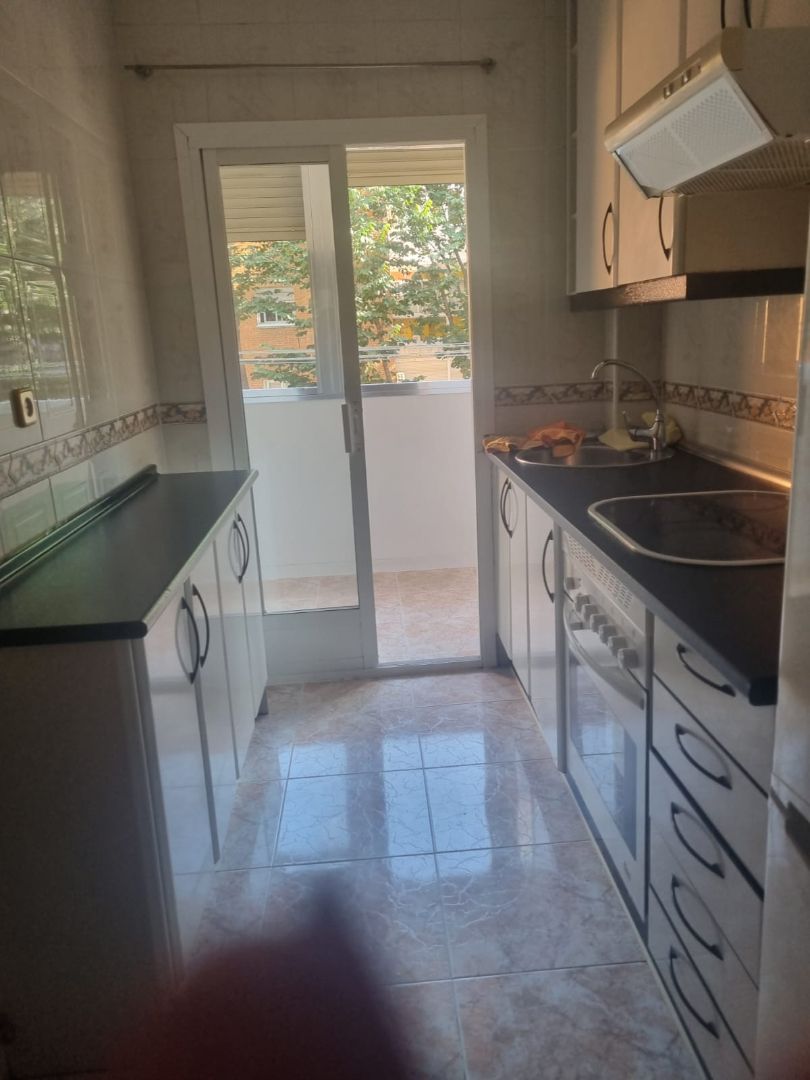 Kitchen of Flat for sale in  Madrid Capital