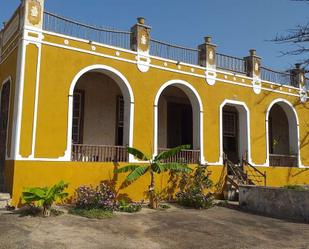 Vista exterior de Finca rústica en venda en Tinajo amb Terrassa