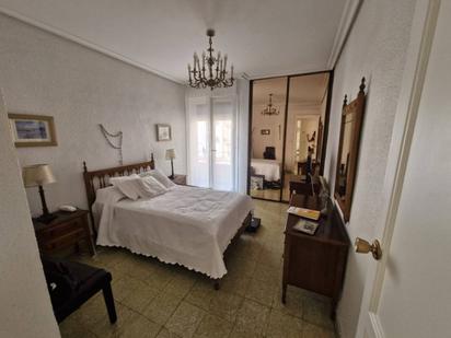 Bedroom of Flat for sale in  Logroño  with Heating, Furnished and Balcony