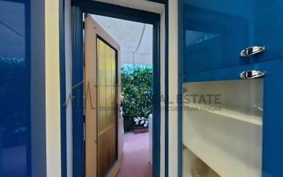 Flat with lift for sale in Calle de Agustina de Aragón, imagen 9