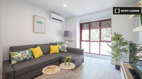 Photo 2 of Flat to rent in Pinar del Rey, Madrid