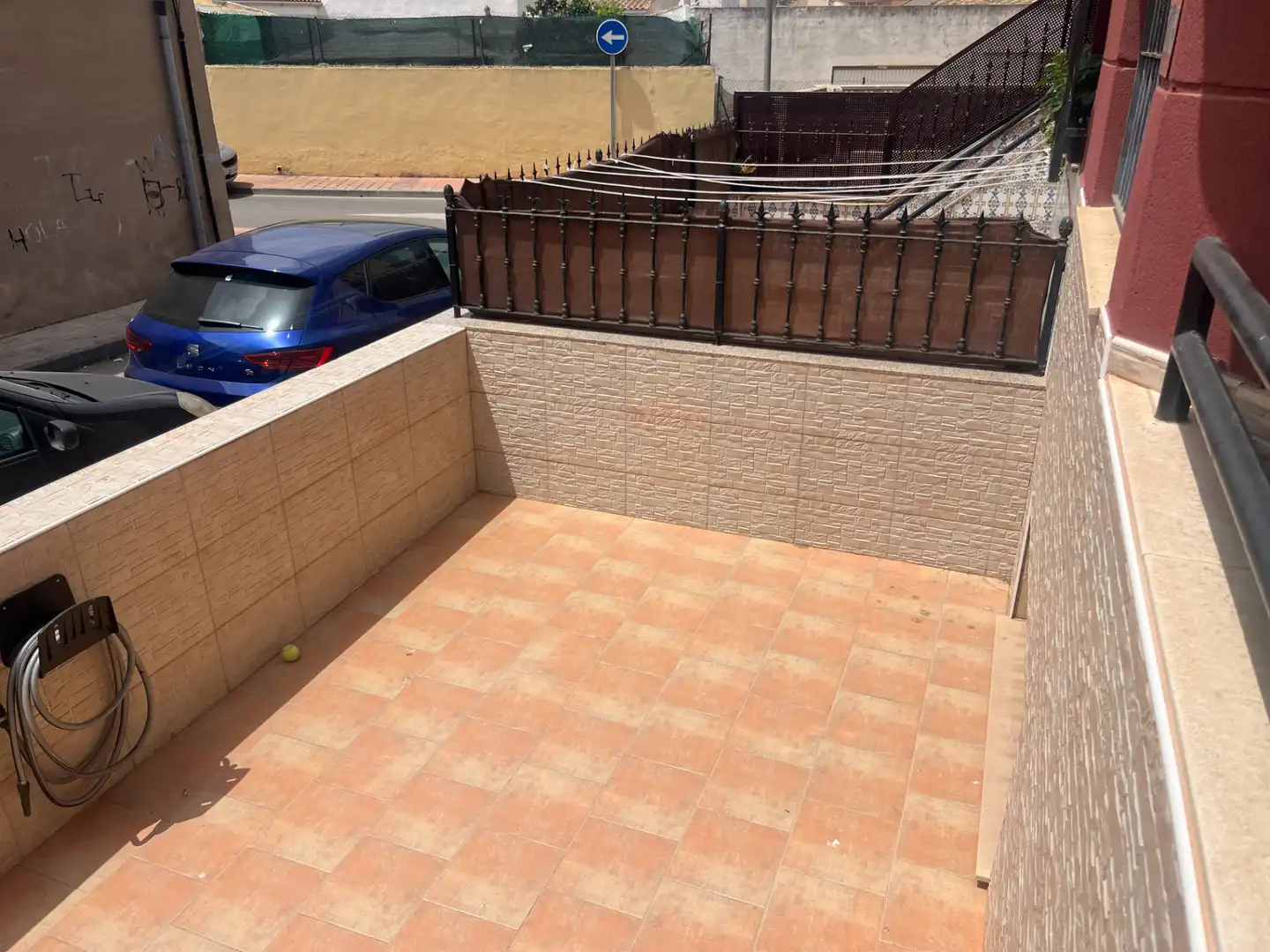 Terrasse von Einfamilien-Reihenhaus zum Verkauf in La Unión mit Klimaanlage, Heizung und Abstellraum