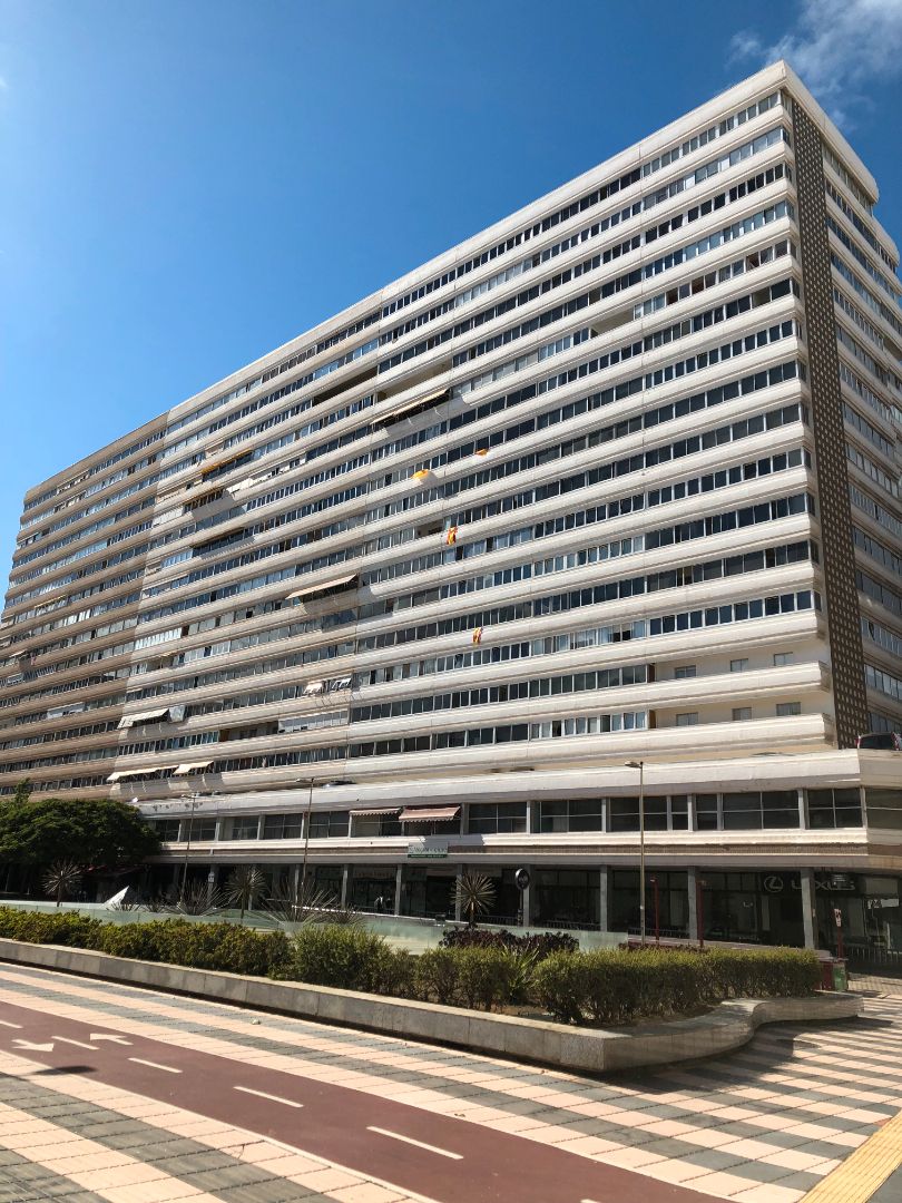 Exterior view of Office for sale in Las Palmas de Gran Canaria  with Furnished and Alarm