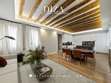 Piso con ascensor en venta en De Columela