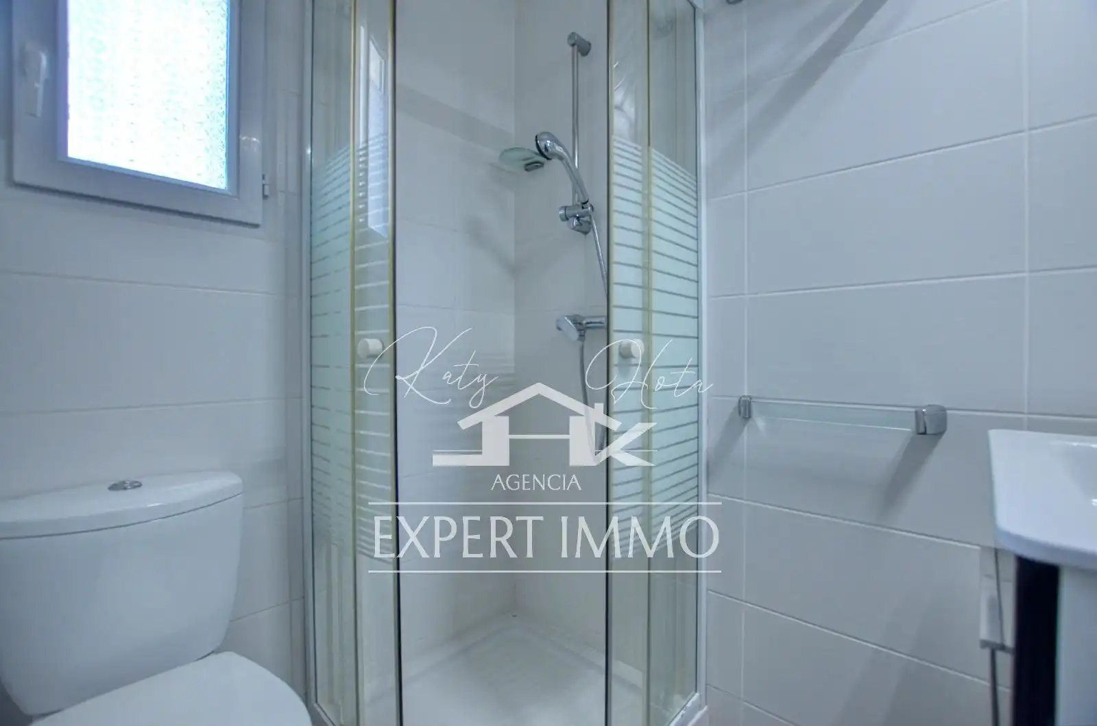 Baño de Casa o chalet en venta en Empuriabrava con Calefacción, Jardín privado y Terraza