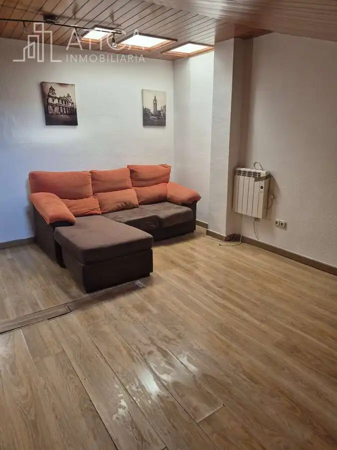 Living room of Apartments for rent in Salamanca  with Heating and Furnished