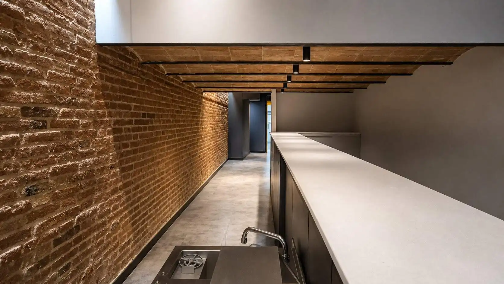 Local comercial en traspaso en Carrer del Comte Borrell, imagen 8