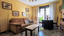 Living room of Flat for sale in Salamanca Capital  with Balcony