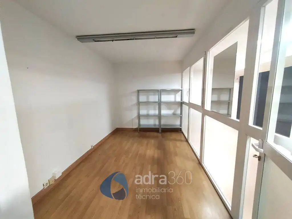 Local comercial en venta en General Vara de Rey, imagen 6