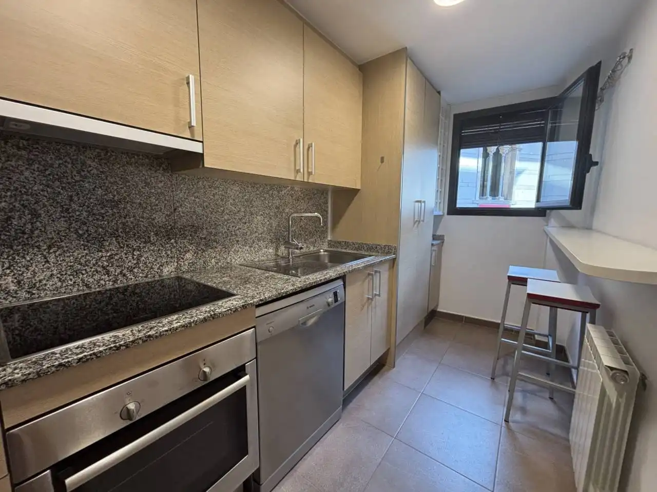 Flat for rent in Calle dels corretgers, Centre
