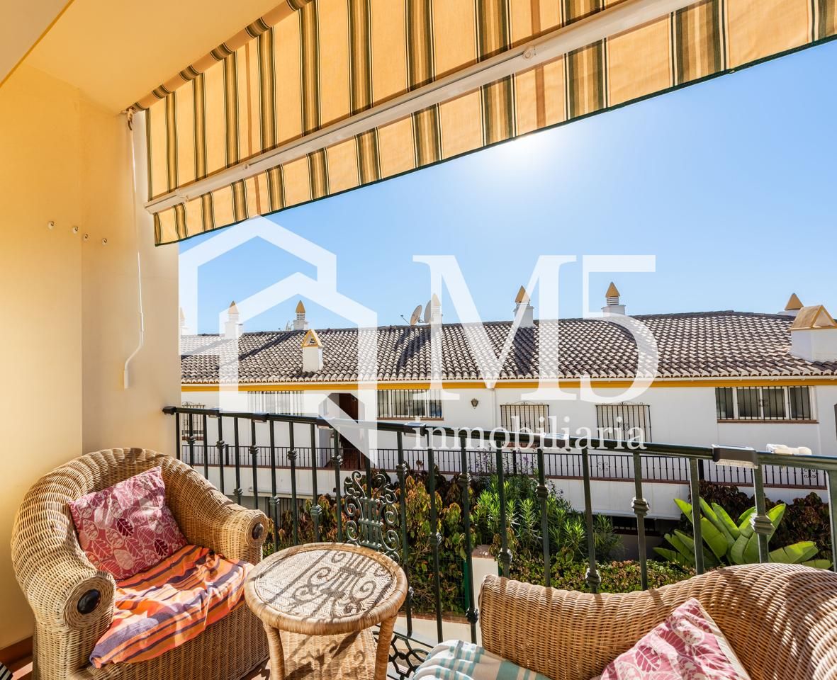 Exterior view of Flat for sale in Vélez-Málaga  with Air Conditioner, Terrace and Furnished
