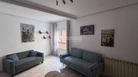 Foto 2 de Piso en venta en C. Sancho Ordóñez, San Mamés - La Palomera, León Capital