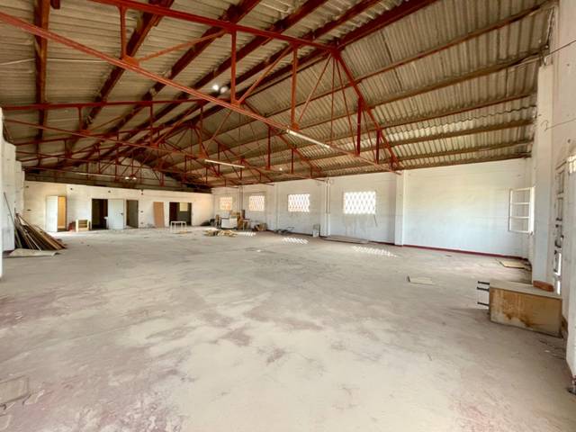 Nave industrial en Venta en Palmeral