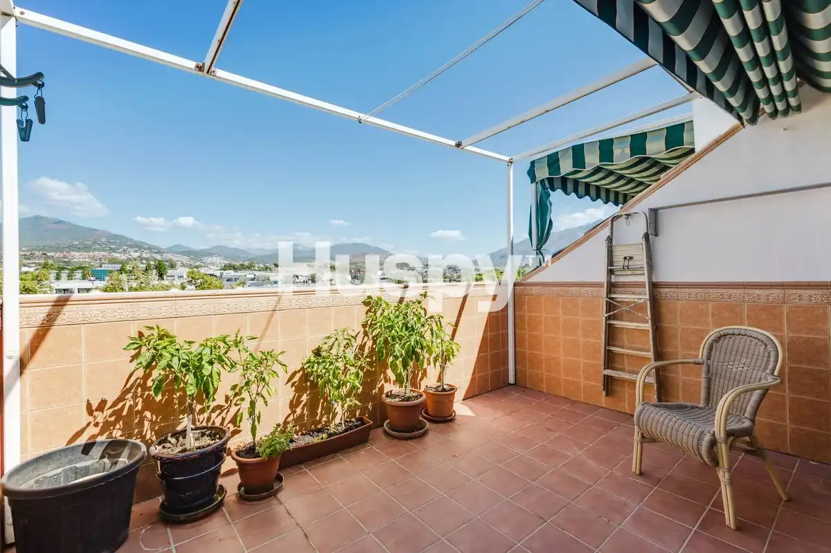 Vista exterior de Dúplex en venta en Marbella con Aire acondicionado, Calefacción y Terraza