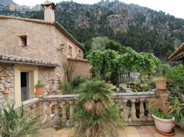 Maison avec jardin à vendre à Calle fornalutx 69