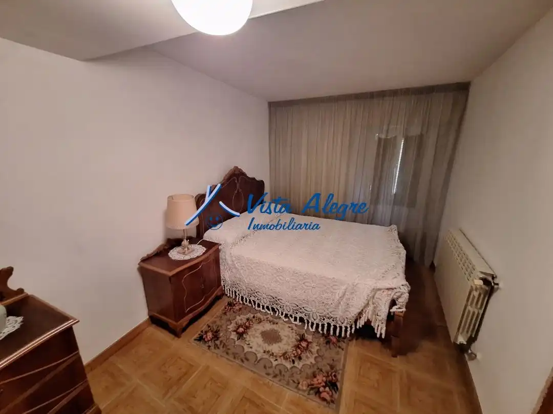 Dormitori de Casa o xalet en venda en Fonzaleche amb Calefacció, Jardí privat i Terrassa