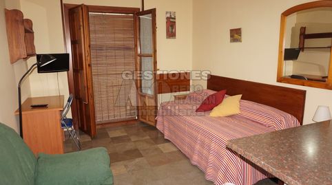 Foto 2 von Wohnung zur Miete in Calle Ángel, Centro - Sagrario, Granada Capital