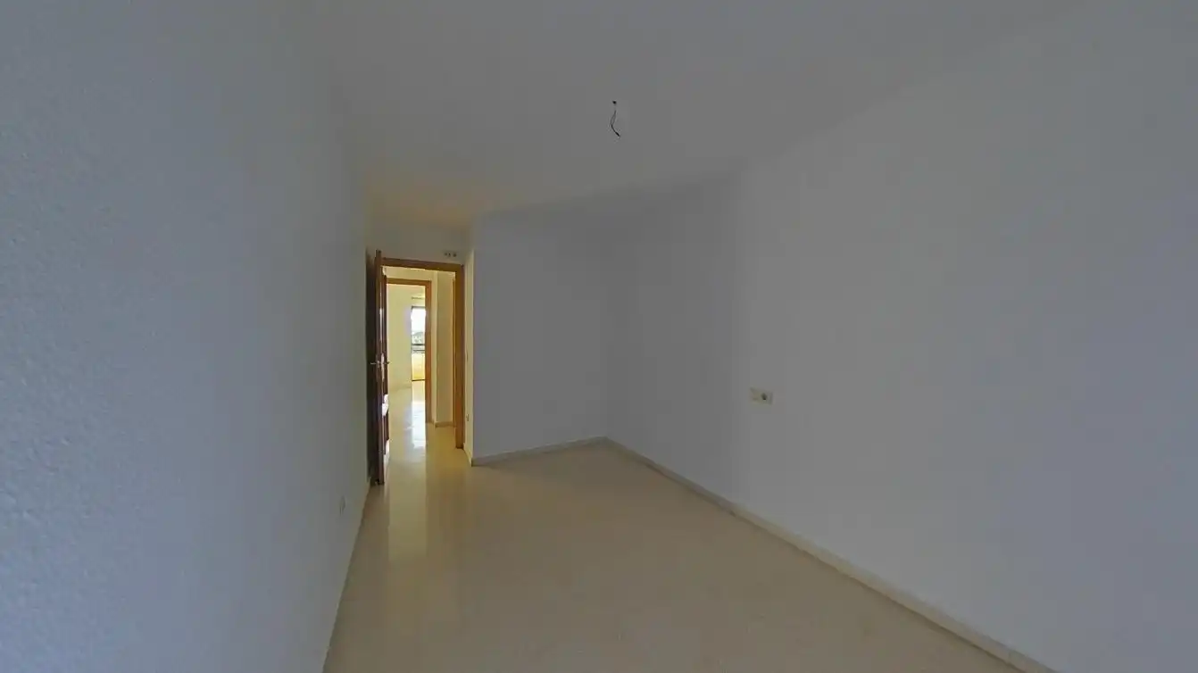 Piso en venta en Benidorm con Piscina