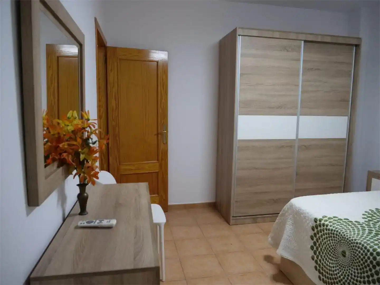 Schlafzimmer von Wohnung zur Miete in Baeza mit Privatgarten, Abstellraum und Möbliert