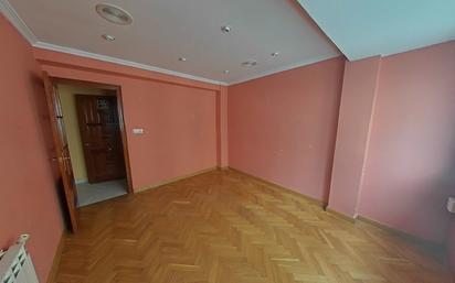 Pis en venda en Lugo Capital amb Calefacció i Parquet