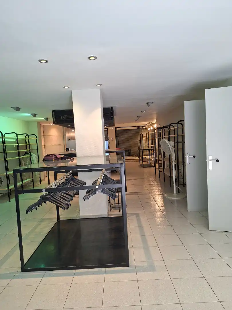 Local comercial de lloguer a Carrer de Jovara 18, imagen 17