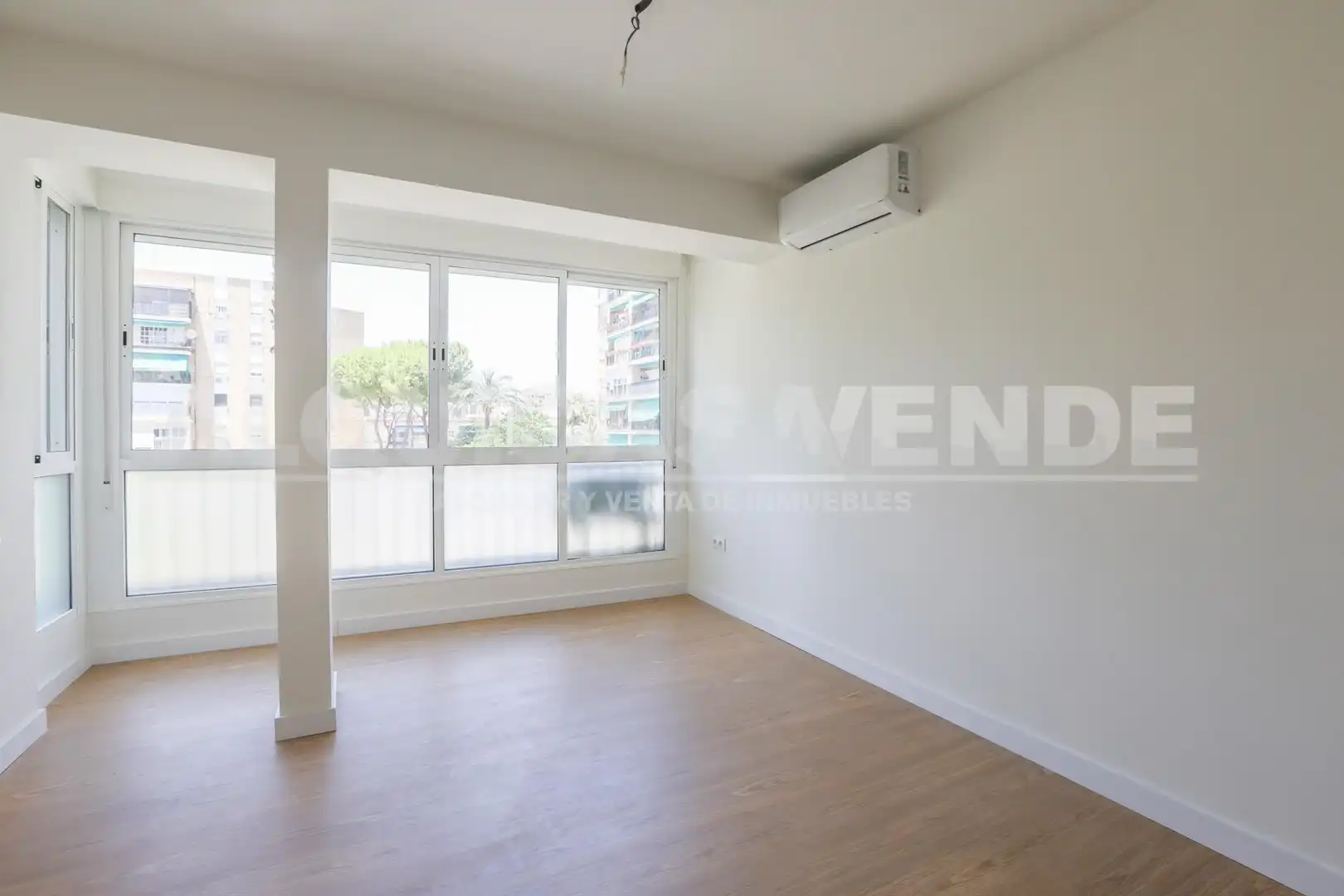 Habitación de Piso de alquiler en Sevilla con Aire acondicionado y Balcón